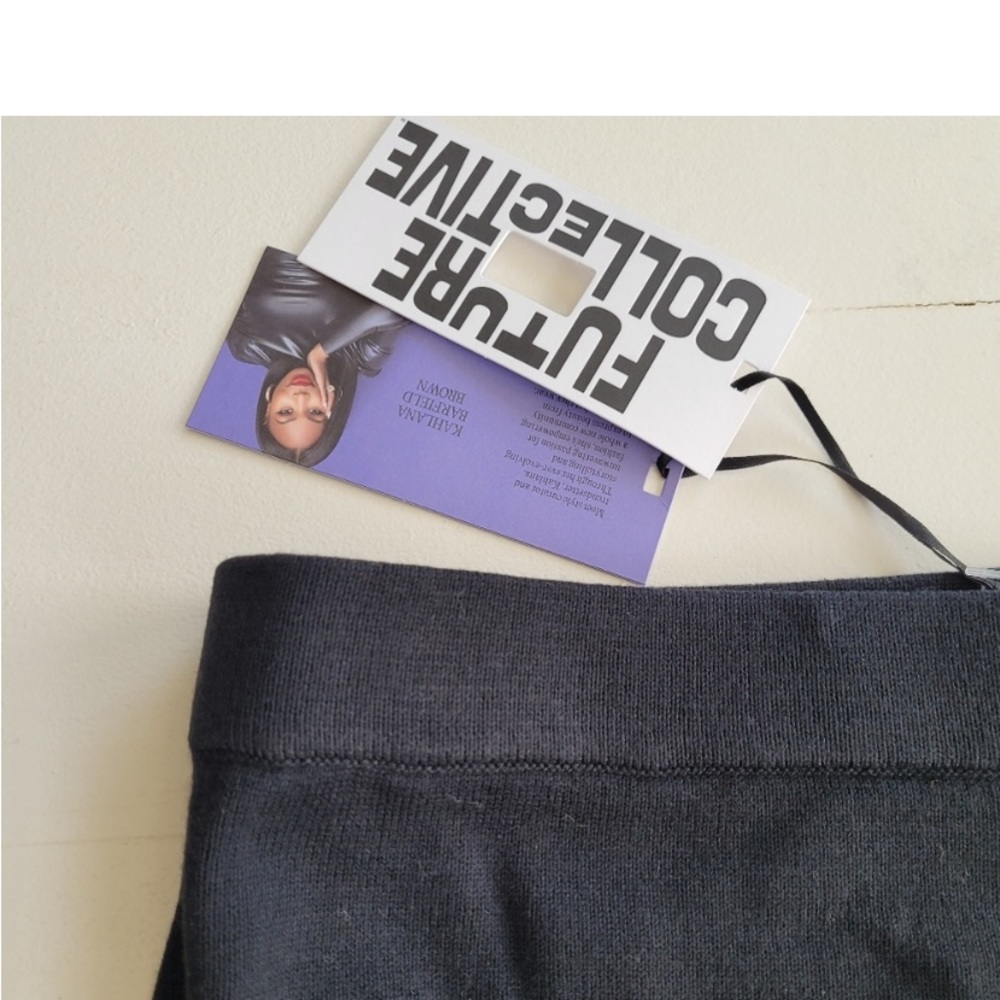 NEW! Future Collective High-Waisted
Designer Pencil Skirt Kahlana Barfield Brown - Picture 5 of 10
